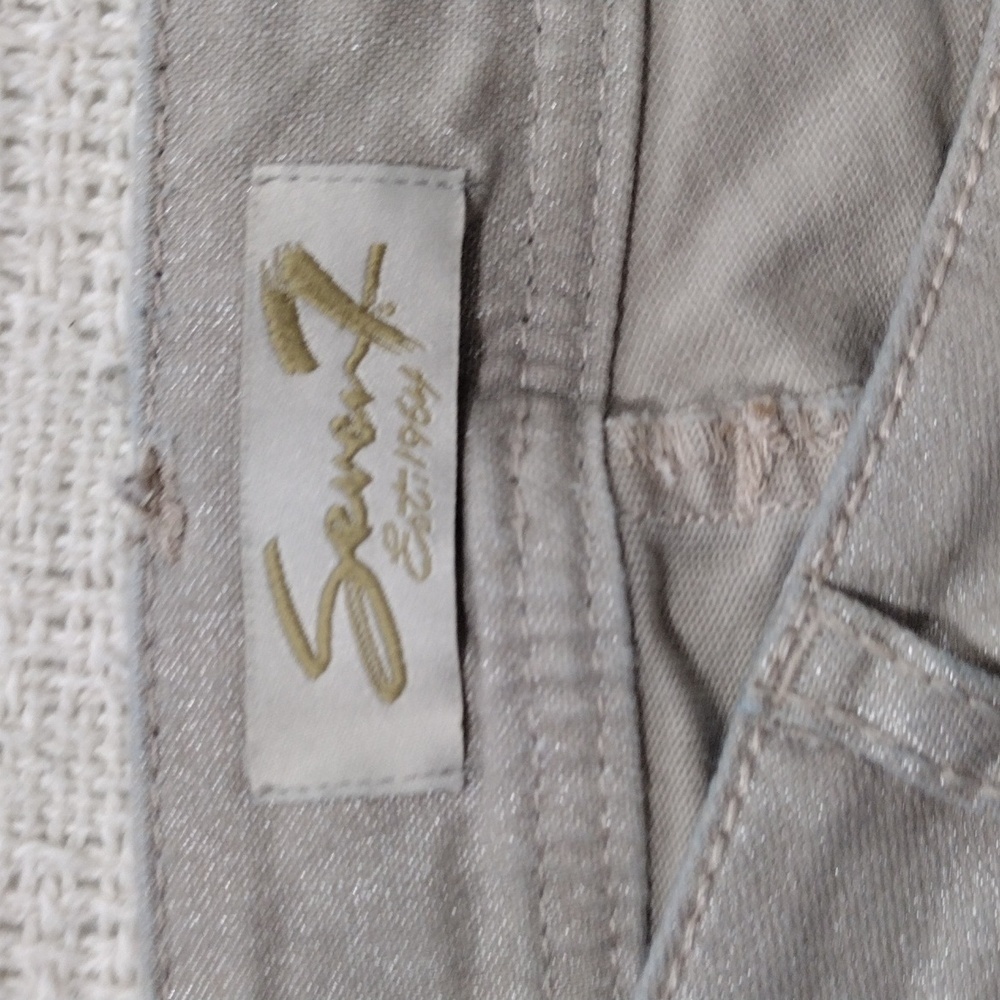 EUC Seven7 Tan Metallic Skinny jeans size 4 - Picture 12 of 15